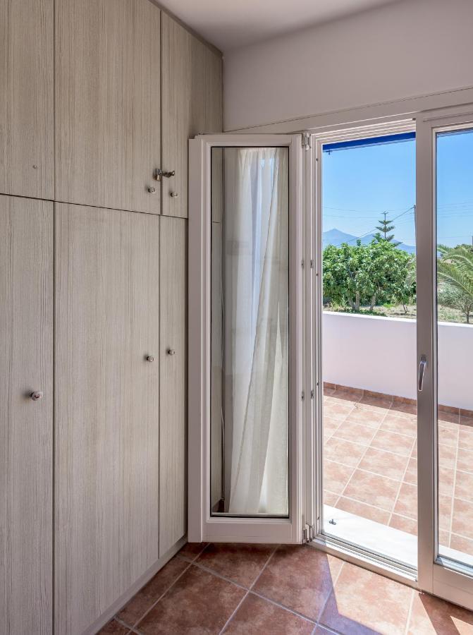 Akitos Maisonette آداماس المظهر الخارجي الصورة