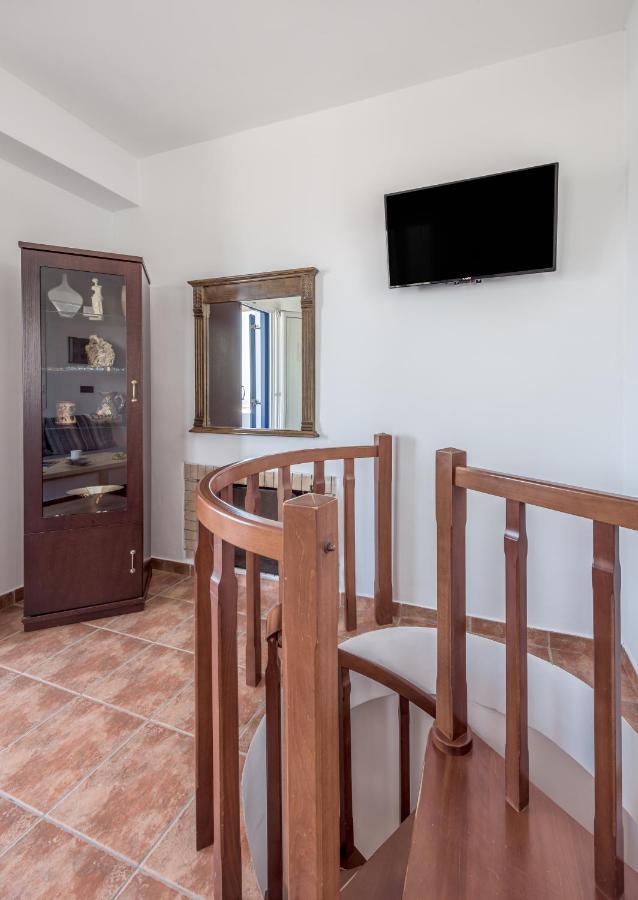 Akitos Maisonette آداماس المظهر الخارجي الصورة